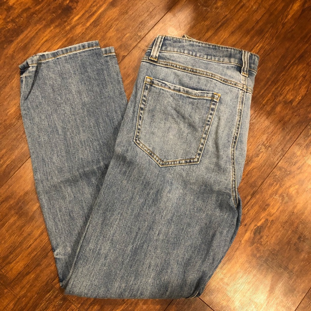 EUC Cabi High Straight Jeans, Size 12 - Picture 1 of 5